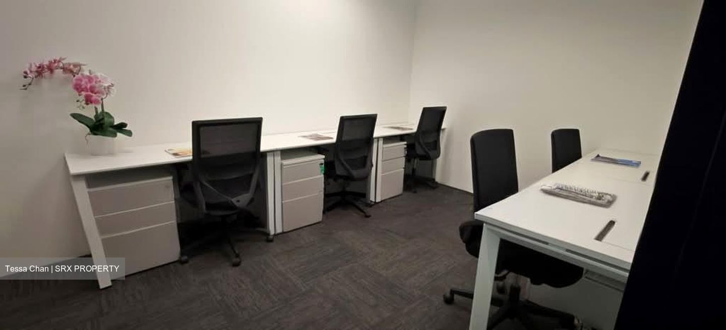 Bugis Junction (D7), Office #537645341